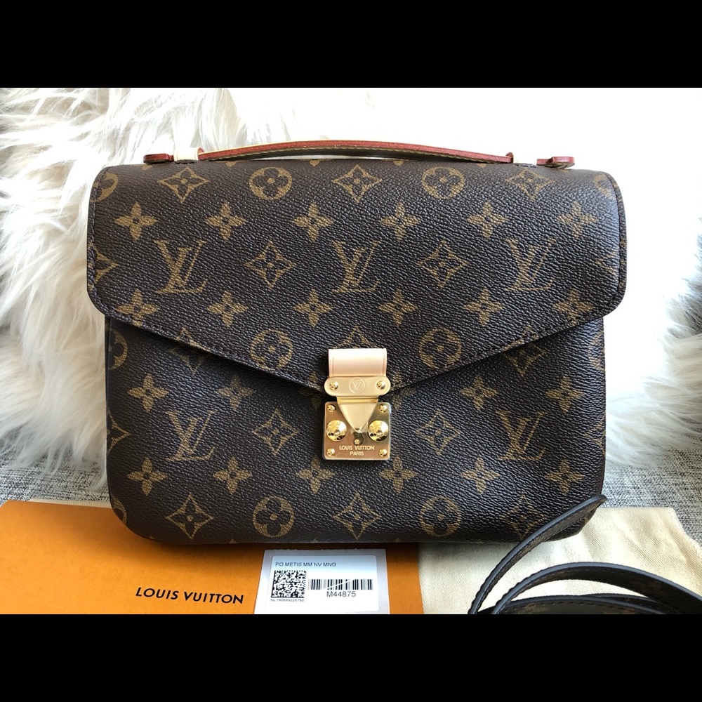 Louis Vuitton Pochette metis monogram brand new!! - Picture 2 of 8